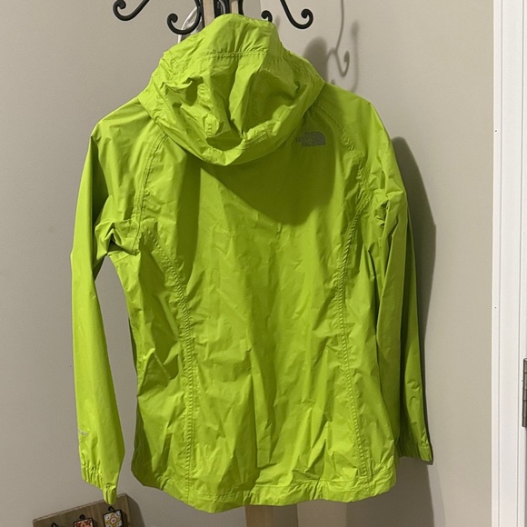 The North Face Women's Lime Green Rain Jacket - Picture 4 of 8